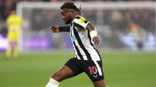 El AC Milan reactiva su interés en Saint-Maximin