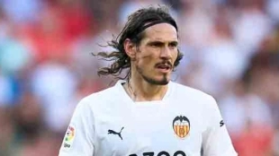 Los 5 jugadores que no seguirán en el Valencia el año que viene