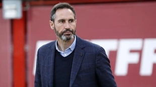 Vicente Moreno agota su crédito y el Almería busca nuevo entrenador