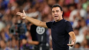 Xavi cierra la puerta de salida de Eric García