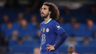 Cucurella por fin convence en el Chelsea / Mirror