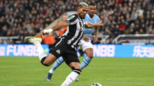 El Newcastle trabaja en la renovación de Joelinton