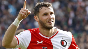 El club de la Premier que quiere sacar a Santiago Giménez del Feyenoord