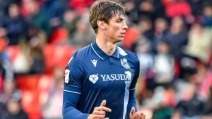 Los 4 clubes que quieren sacar a Le Normand de la Real Sociedad