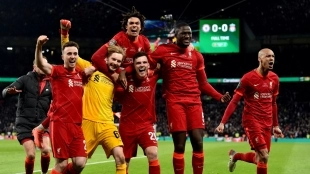 Los 8 jugadores que podrían dejar el Liverpool en verano