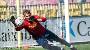 Jorgensen, guardameta del Villarreal que podría fichar por el Chelsea