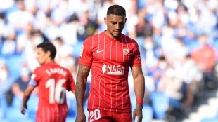 Diego Carlos, Brazilian center-back for Aston Villa who could return to Sevilla.