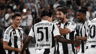 <p>Juventus players from Turin celebrate a goal</p>