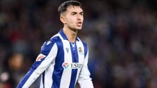 Zubimendi quiere escuchar ofertas / Defensa Central