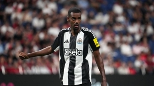 Alexander Isak, delantero del Newcastle que podría poner rumbo al Chelsea