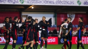 Los 3 jugadores del Barcelona que tienen ofertas para salir en enero