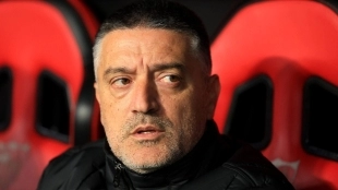 El Sevilla recibe una oferta por uno de los descartes de García Pimienta