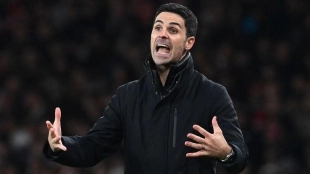 El Arsenal pone sobre la mesa 100 millones por un delantero de la Bundesliga | BBC