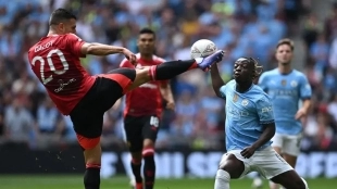 Manchester City and United are fighting over a 70 million signing.