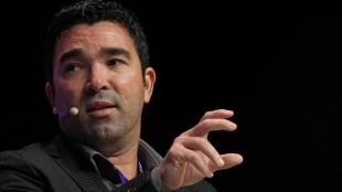 Chosen by Deco to be Ter Stegen's heir