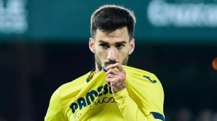 <p>BOMBSHELL: Manchester United goes for the signing of Álex Baena</p>