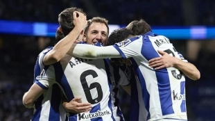 Umar Sadiq on the way out of Real Sociedad / Espanyol