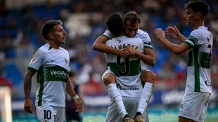 Elche FC celebrando la victoria