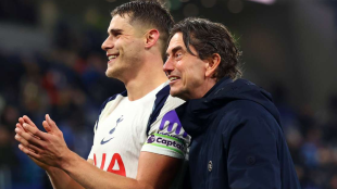 Tottenham quiere fichar al delantero de moda por 80 millones