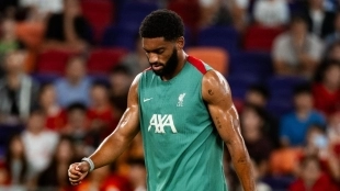 Joe Gomez tiene complicado salir del Liverpool / liverpoolfc.com