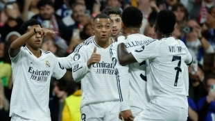 Los jugadores del Real Madrid celebran un gol