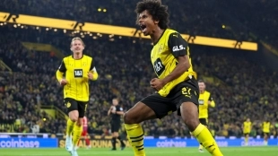 Karim Adeyemi celebrates a goal scored with Borussia Dortmund