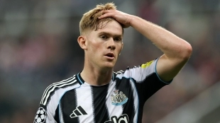 El Arsenal va por el fichaje de Lewis Hall en verano