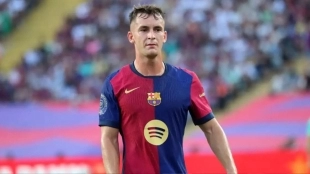 Marc Casadó during a match with Barcelona