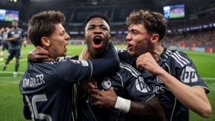 Borussia Dortmund Wants to Fish in Real Madrid's Chaos