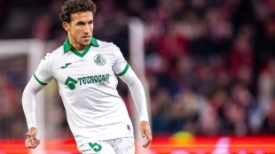 El Betis ya negocia con Luis Milla