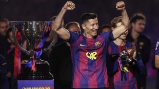 OFFICIAL: Robert Lewandowski says goodbye to FC Barcelona